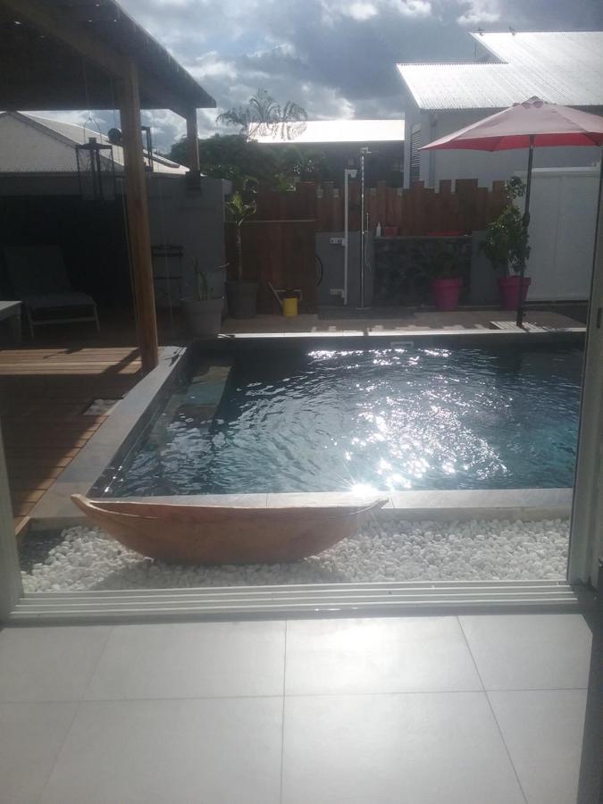 Maison Tonga Piscine Jaccuzi Saint Pierre Zewnętrze zdjęcie