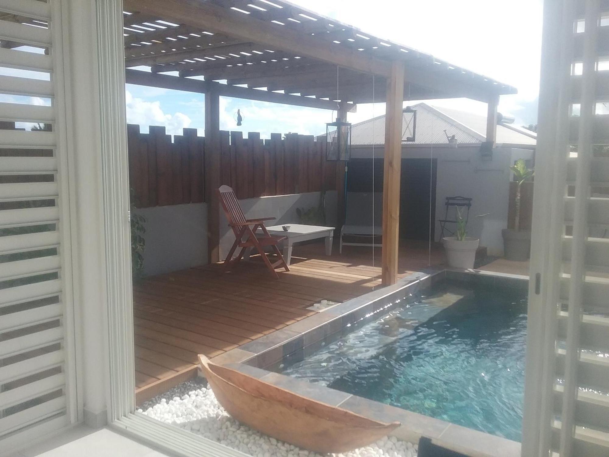 Maison Tonga Piscine Jaccuzi Saint Pierre Zewnętrze zdjęcie